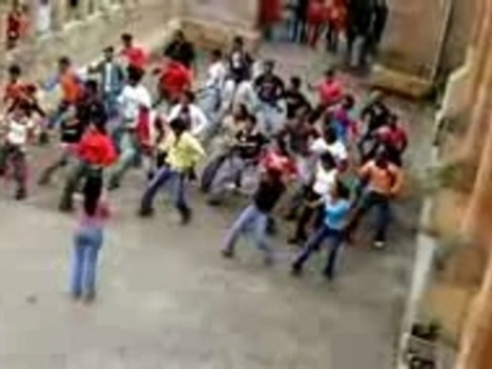 Aathi - Lelaku