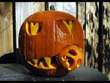 S-C-A-R-Y Carved Halloween Pumpkins...  (turn sound on) - VIDEO NOT FOR VERY YOUNG CHILDREN