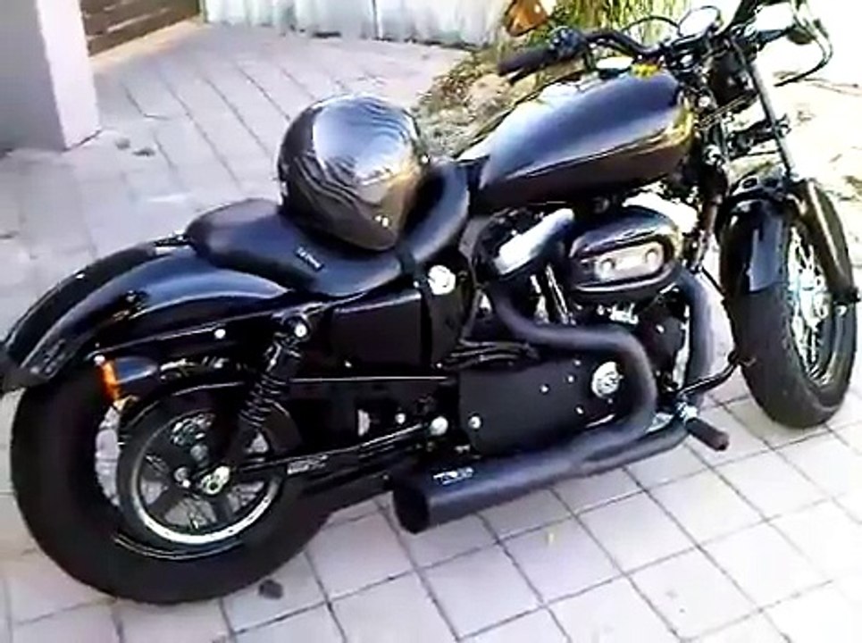 48 Harley Sportster- Vance & Hines Comp Series pipes. 4.5gal tank