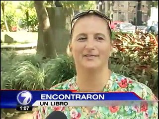 Cientos de libros perdidos tienen un nuevo dueño que los lea