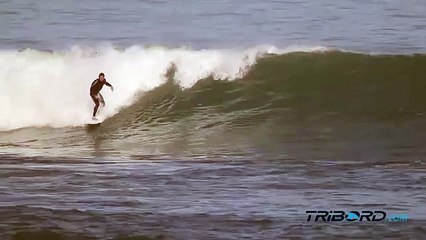 Faire un bottom turn frontside en surf