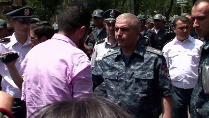 Arménie: plusieurs dizaines de manifestants interpellés