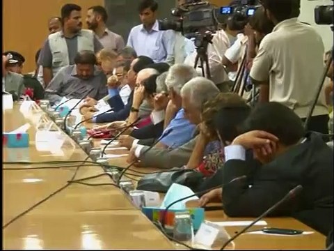 Interesting telephonic Conversation between Qaim Ali Shah and Altaf Hussainh