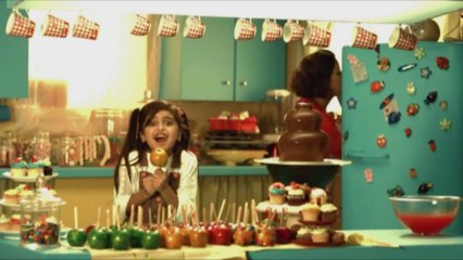 حلآ الترك في قطـر ..اليوم الريآضي للدوله # Hala AL Turk Stage Performance - I LOVE YOU MAMA