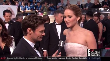 Jennifer Lawrence owns Emma Stone's ass