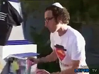 The amazing racist abuses Muslims at a local Mosque!