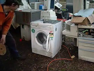 Honey! - I Broke the Washing Machine! - LG Intellowasher Flaw