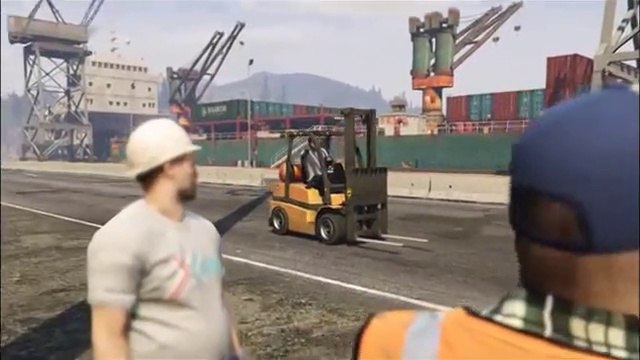 Franklin Visits The Shipping Docks - GTA V