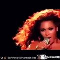 Beyonce stuns audience -- does the epic bird dance.