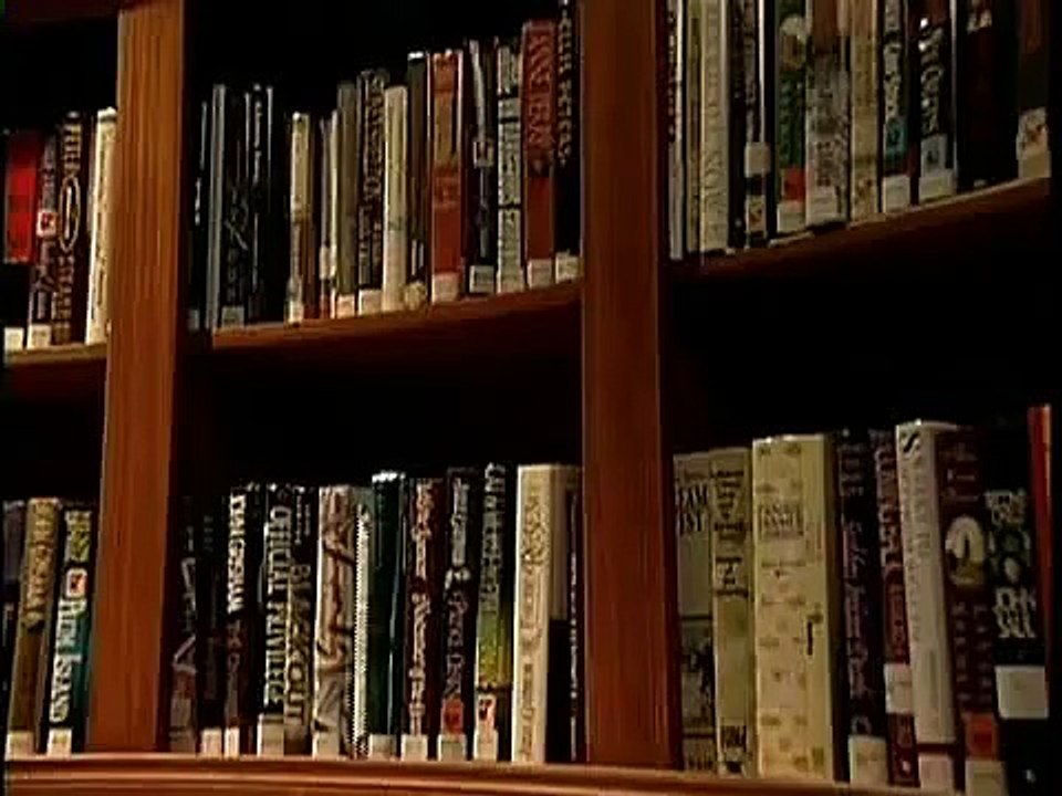 Between the Lions:  Cliff Hanger and the Dirty Purple Shirt