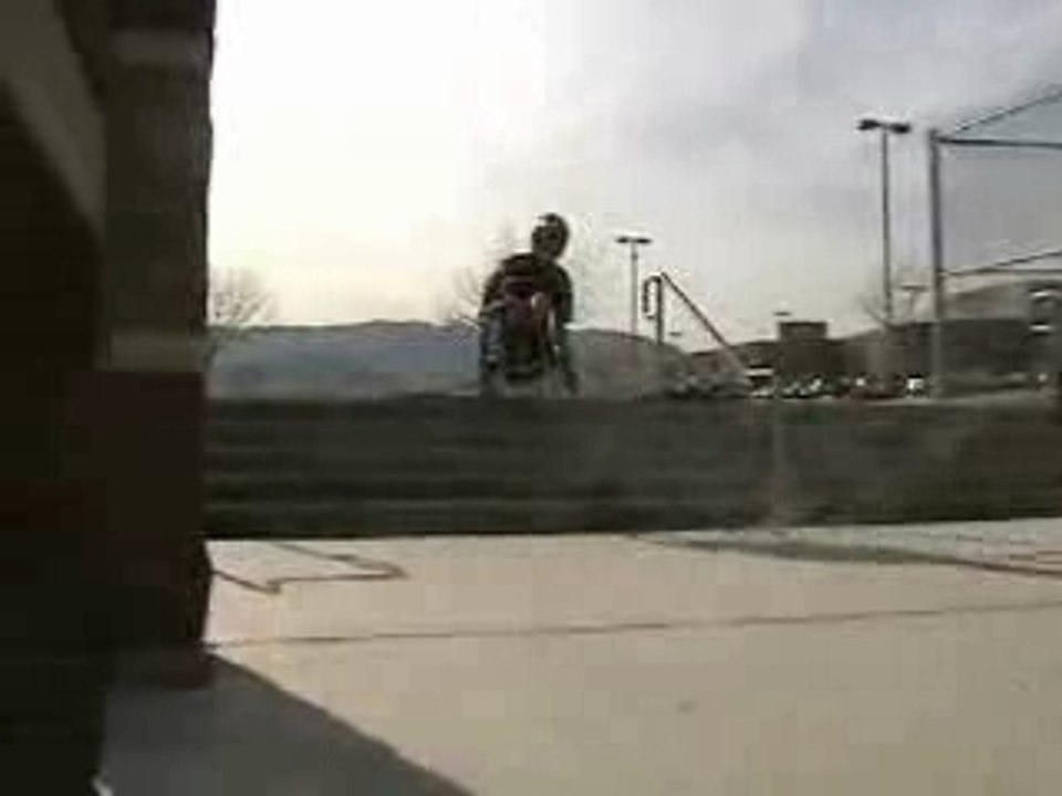 Hardcore sitting