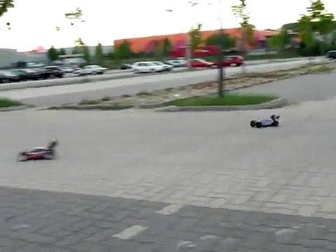 Reely Carbon Fighter und Pyro Buggy 1:10 Brushless