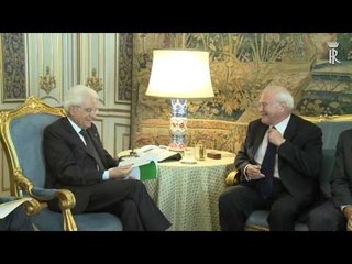 Télécharger la video: Roma - Incontro Presidente Mattarella con il Presidente dell' AGCOM (06.07.15)