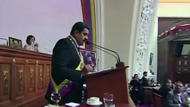 Maduro llama a consultas a embajadora en Guyana