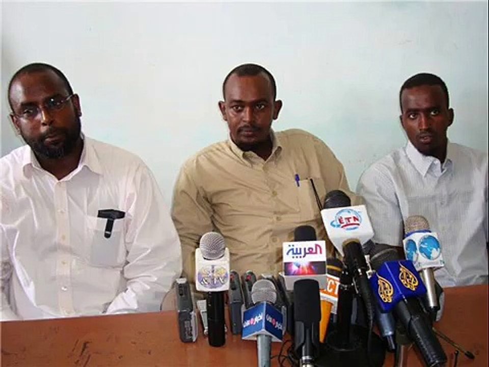 alshabaab oo cadaw ku ah qof kasta oo wax garad somali ah iyo ay ula waregto xukunka somaliya