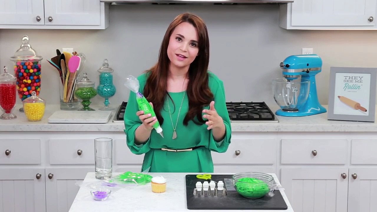 How to Use a Decorating Bag & Tip | Rosanna Pansino Video Tutorial