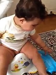 Bebe Pipi Video Dailymotion