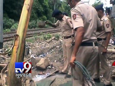 Mumbai: GRP counsels locals staying along tracks - Tv9 Gujarati