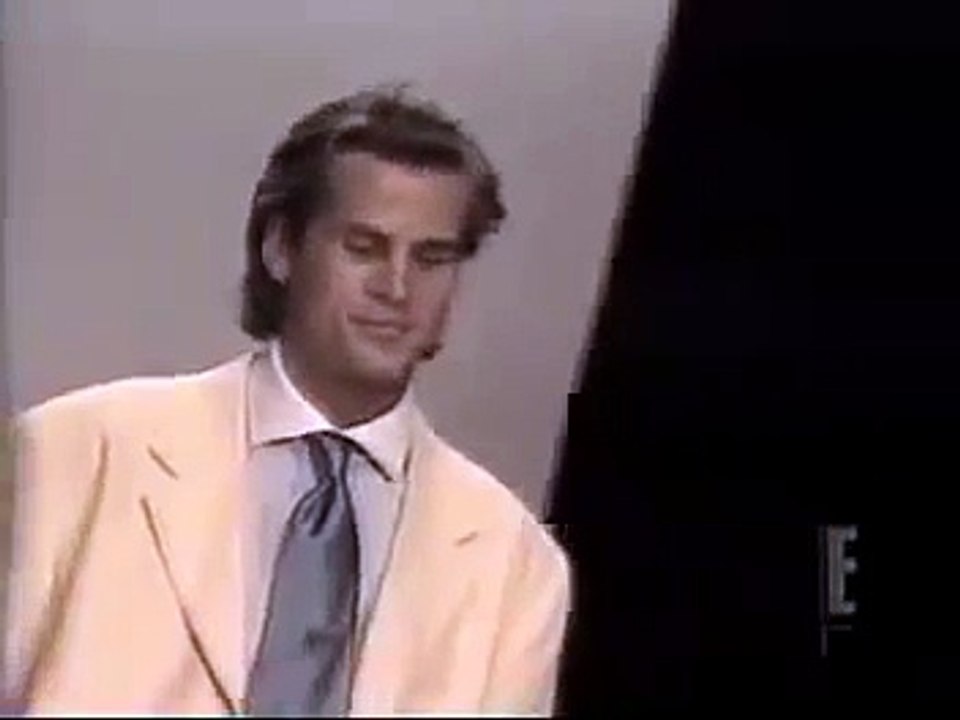 Mark Vanderloo - Model Interview (Model TV)