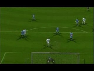 Retournée ibrahimovic qui lob le goal