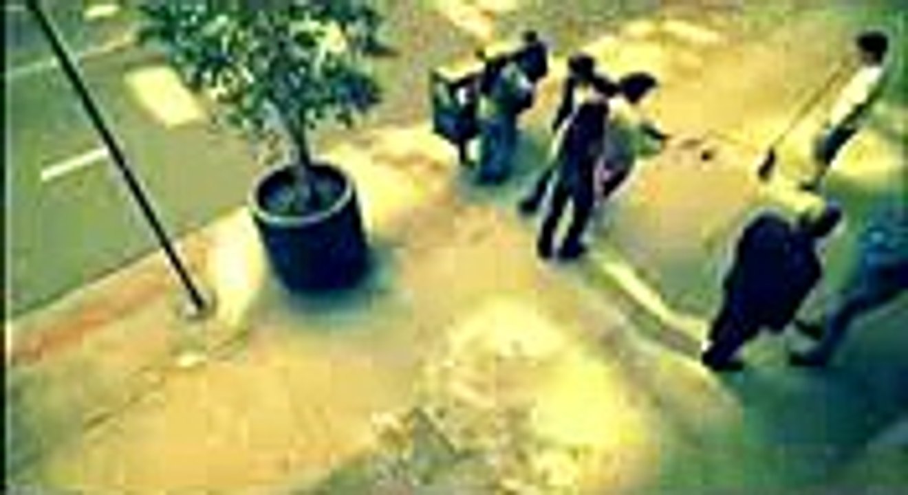 1383601783f2f92-240_mpeg4