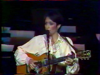 JOAN BAEZ - Don't Cry for Me Argentina - Paris 1981 live performance