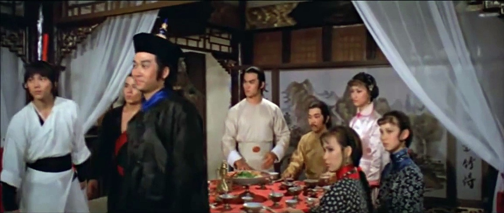 (Kung Fu) Southern Praying Mantis vs Jin Gang Iron Palms