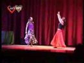 Romina Gaetani y Julieta Díaz al son de flamenco