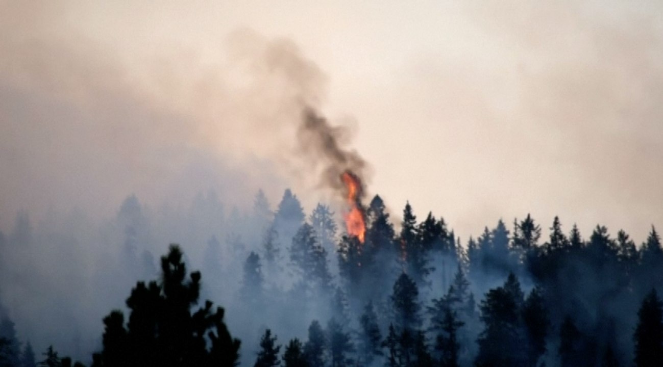 De violents incendies au Canada entraînent l’évacuation de 13 000 personnes