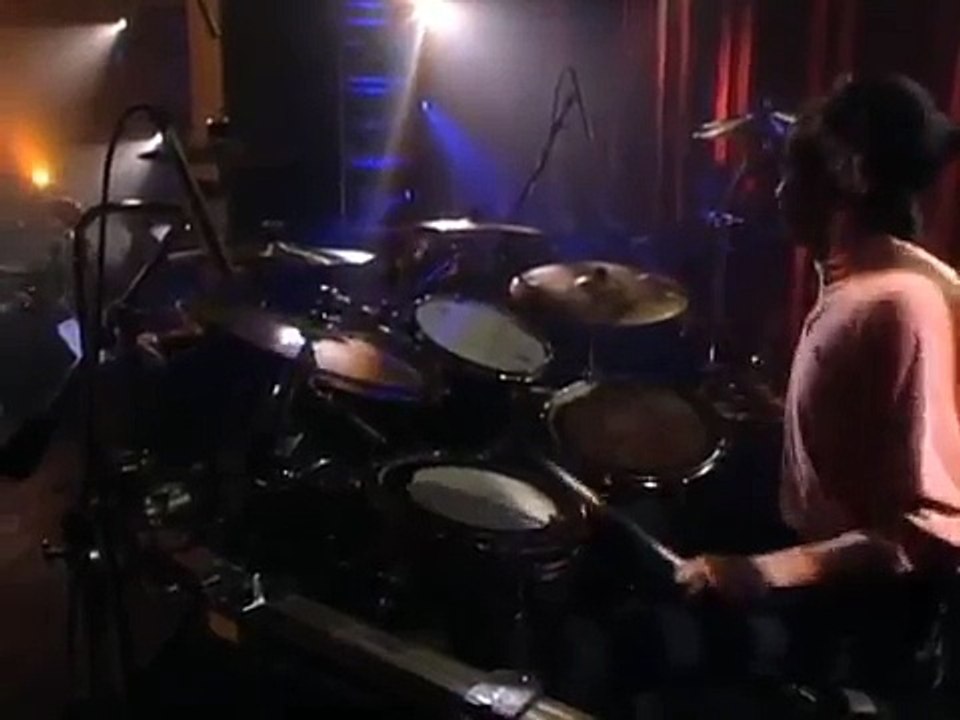 R.E.M. - "Losing My Religion" (LIVE @ MTV's 10th Anniversary)