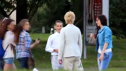 Сын депутата на охоте      YOUNG BOY PICKING UP GIRLS