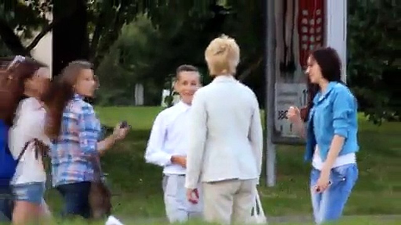 Сын депутата на охоте      YOUNG BOY PICKING UP GIRLS
