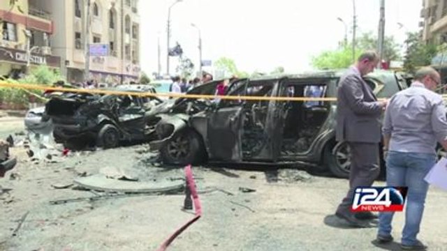 Deadly coordinated attacks on Egyptian security forces in Sinai claimed by IS