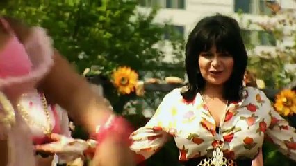 Miss Platnum - Give Me The Food (Offizielles Musikvideo)