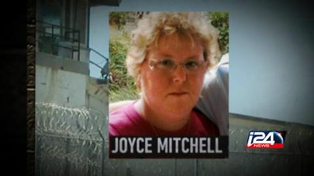 US prison worker pleads not guilty to helping killers escape
