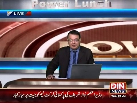Iftikhar Kazmi Telling Corrupt Politicians Name..!!