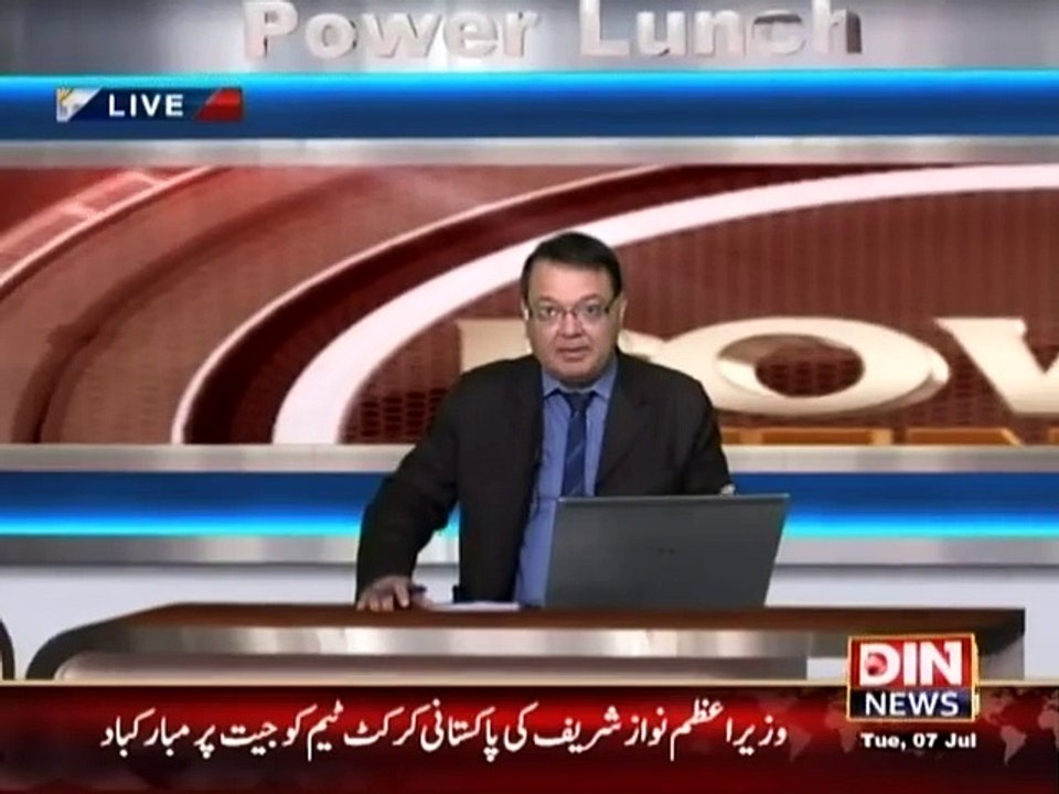 Iftikhar Kazmi Telling Corrupt Politicians Name..!!