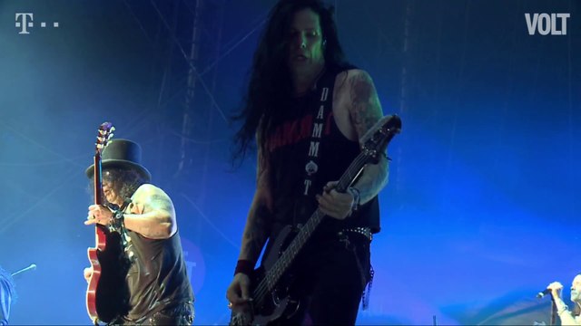 Slash ft. Myles & The Conspirators - Feel Like Making Love/Slither (Live At Volt Festival 2015 HD)