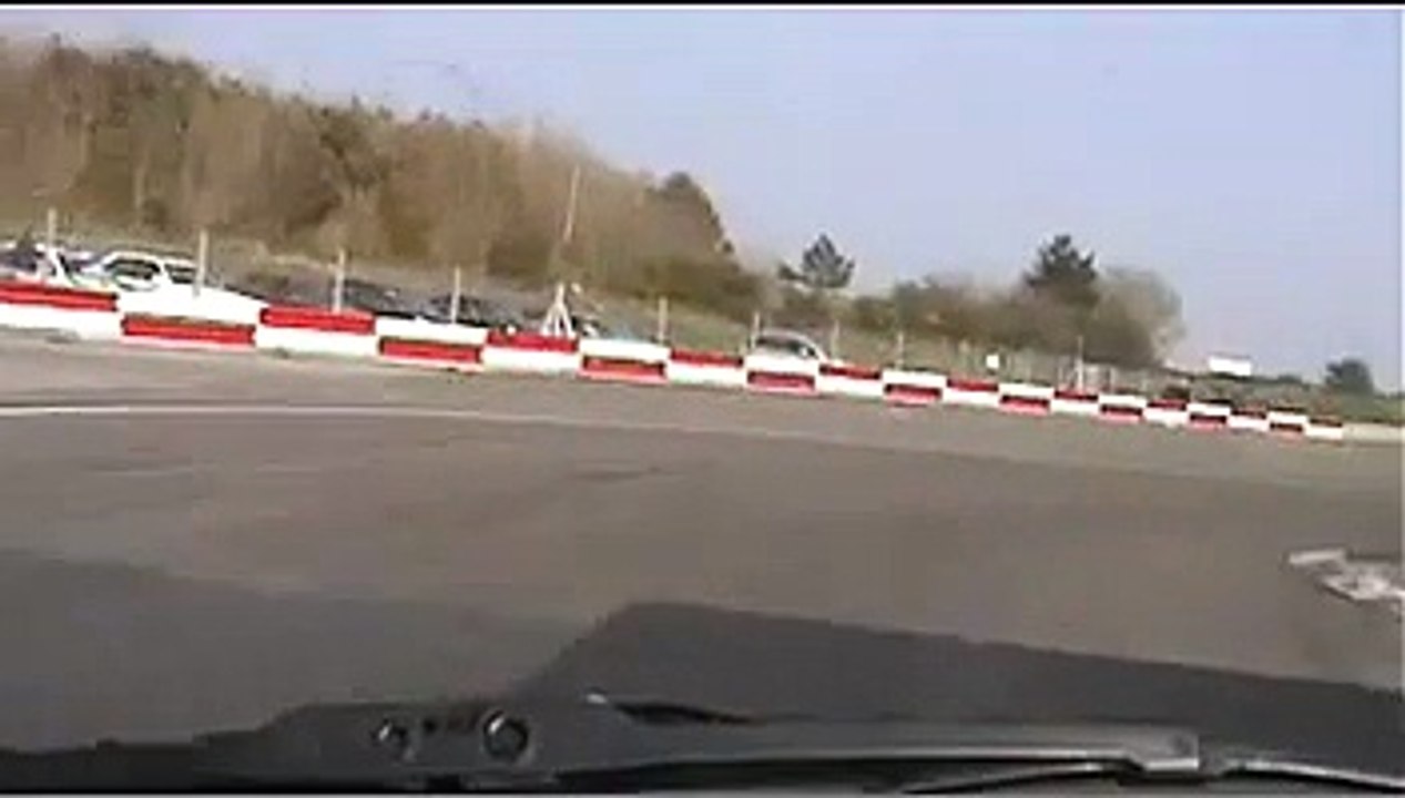 106 XSi @ Llandow - Session 3