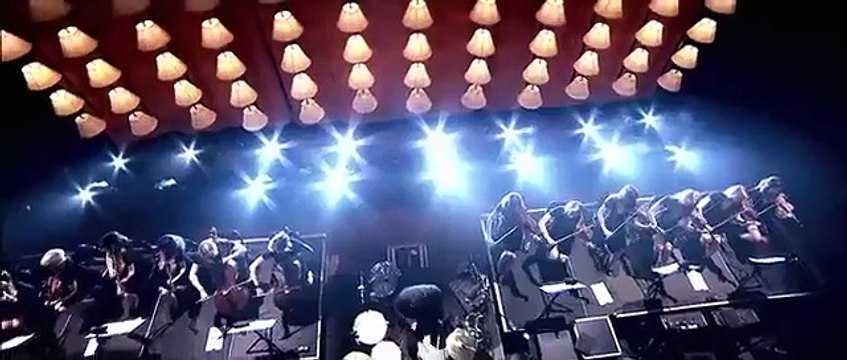 Adele - Chasing pavements - Live at The Royal Albert Hall