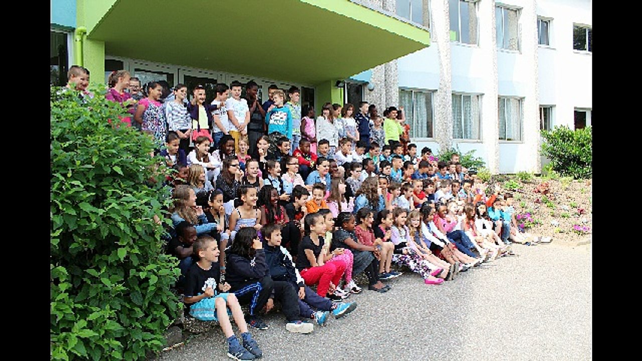 Ecole en choeur vidéo du 21 juin  Paris