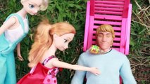 Frozen Play Doh Poison Apple Snow White Disney Princess Evil Queen Barbie Parody