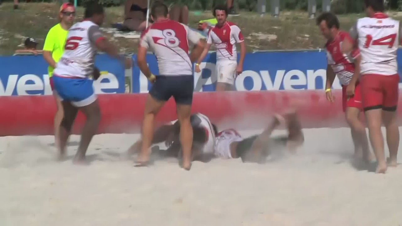 Rugby - Découverte : Le Beach Rugby, vous conna...