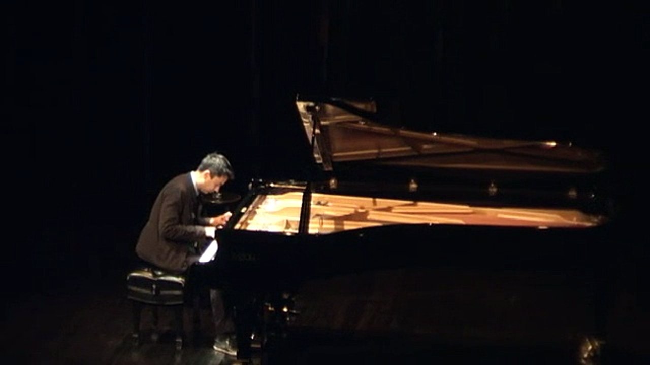 Vijay Iyer Solo June 25th at the 2010 Montreal Jazz Festival