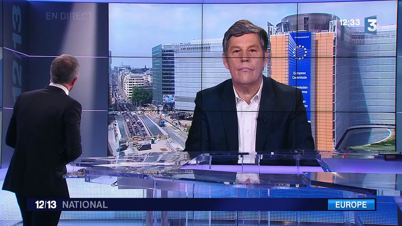 Alexis Tsipras "veut une restructuration" de la dette grecque