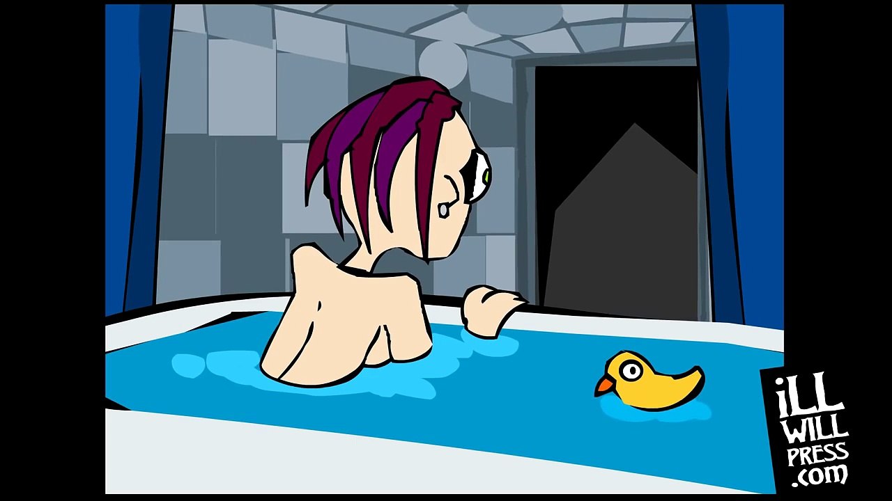 Shower Of Terror (1080p HD) : Foamy The Squirrel