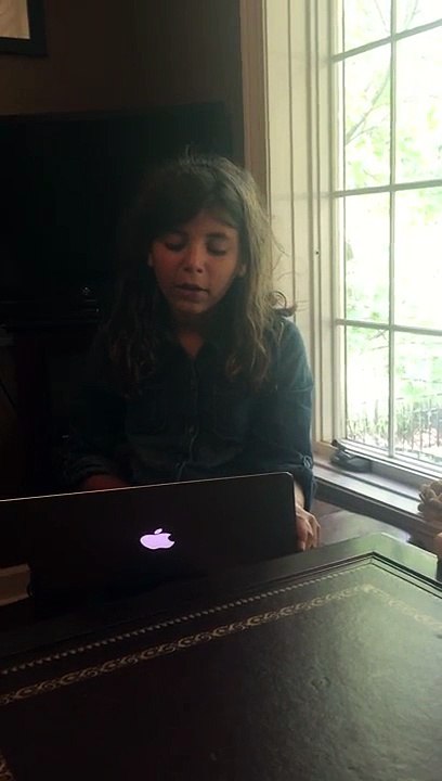 Chloe sings " Stiches" cover by Shawn Mendes