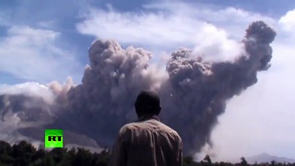 Gas Clouds: Mount Sinabung volcano spews hot ash in Indonesia