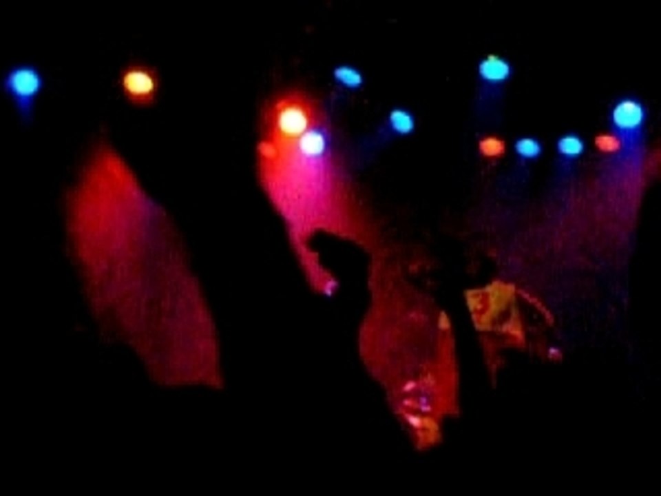 Stress - Dans ma ville - live a fribourg