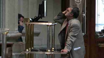 La bolsa española cierra con pérdidas a la espera de que Grecia pida un rescate